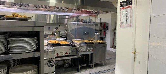 Коммерческая недвижимость с 6 спальнями в Ачи Катена, Италия № 56769 20