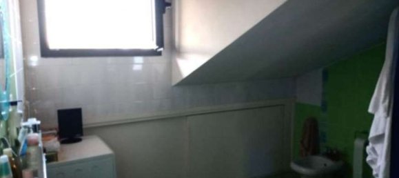 10 rooms Apartment in Modena, Italy No. 95982 30