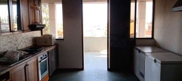 10 rooms Apartment in Modena, Italy No. 95982 31