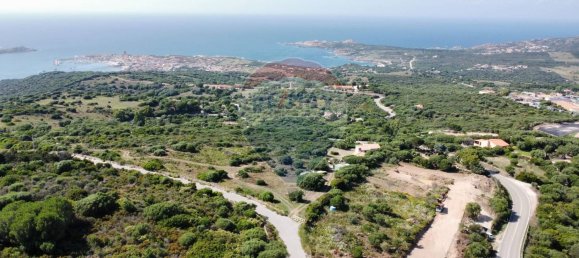100m² Land in Trinità d'Agultu e Vignola, Italy No. 207320 2