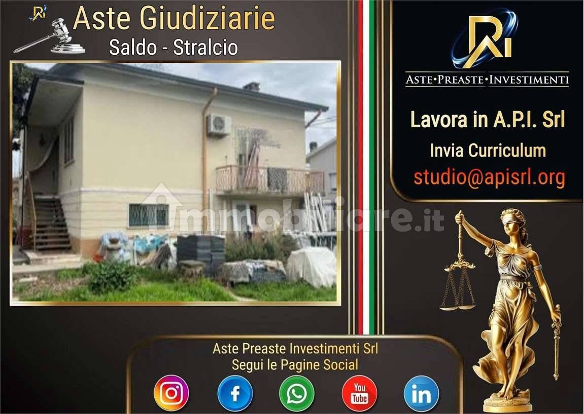 Villa de 2 dormitorios en Monticelli d'Ongina, Italy No. 287188