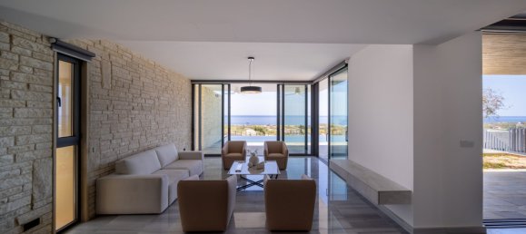 Villa T5 em Pegeia, Cyprus N.º 35599 3