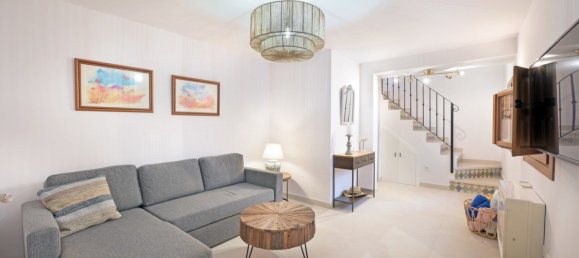 3 bedrooms Townhouse in Caleta de Velez, Spain No. 104779 8