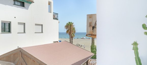 3 bedrooms Townhouse in Caleta de Velez, Spain No. 104779 2