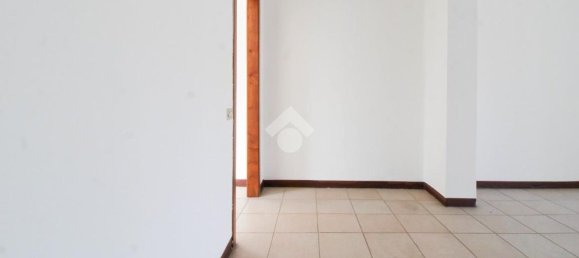 Gewerbliche Immobilie in Capriolo, Italy 50m², Nr. 15339 11