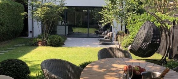 3-salle Appartement à Parma, Italy No. 158145 11