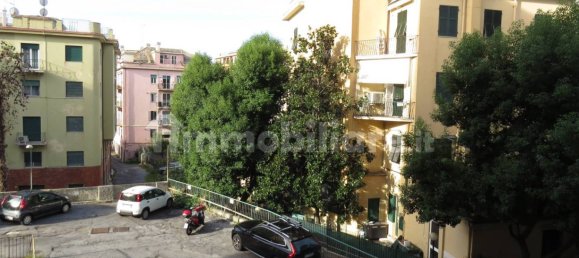 2 bedrooms Apartment in Genoa, Italy No. 329859 2
