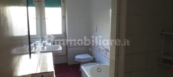 2 bedrooms Apartment in Genoa, Italy No. 329859 16