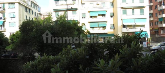 2 bedrooms Apartment in Genoa, Italy No. 329859 3