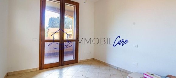 Дом с 4 комнатами в Кастеллина Мариттима, Италия № 69665 9