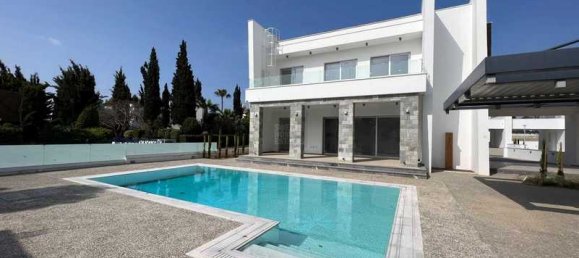 5 Schlafzimmer Gewerbliche Immobilie in Protaras, Cyprus, Nr. 17679 3