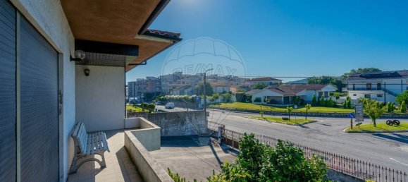 4 غرف نوم منزل في Vermoim, Portugal رقم 159459 37