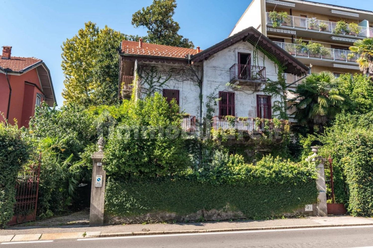 6 Schlafzimmer Villa in Verbania, Italy, Nr. 140521