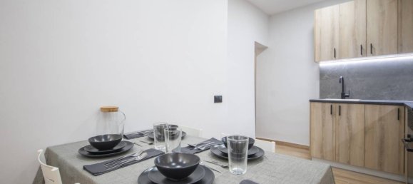 3 Schlafzimmer Wohnung in Sant Andreu, Spain, Nr. 188196 7