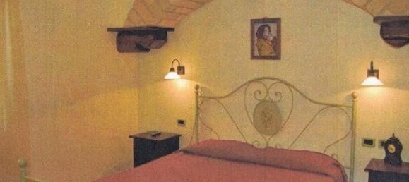 Студия в Губбио, Италия № 1457 5