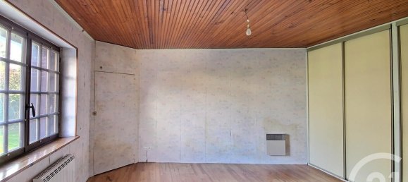 3 bedrooms House in Esternay, France No. 92404 7