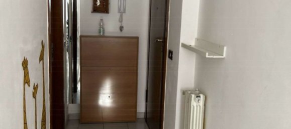 3 rooms Apartment in Rho, Italy No. 285259 8