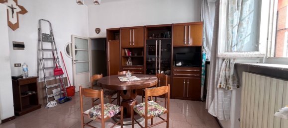 2 bedrooms Apartment in Turate, Italy No. 380597 3