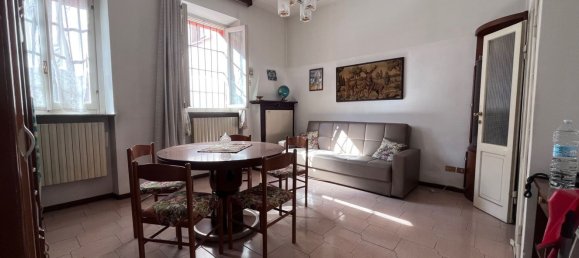 2 bedrooms Apartment in Turate, Italy No. 380597 4