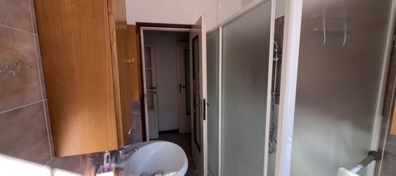 2 bedrooms Apartment in Turate, Italy No. 380597 7