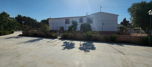 7 bedrooms House in Alicante, Spain No. 95726 14