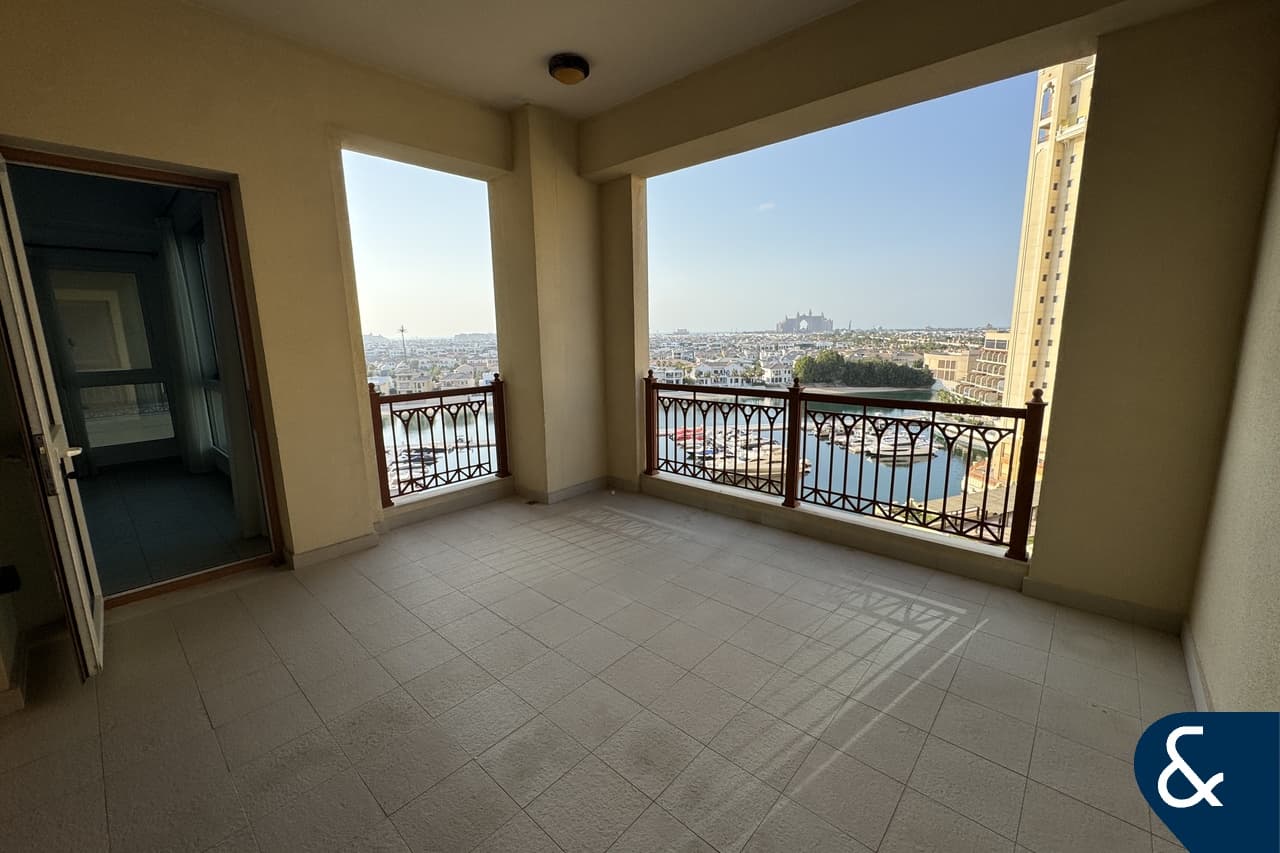 2 bedrooms Apartment in MARINA RESIDENCES, Palm Jumeirah, UAE No. 122005