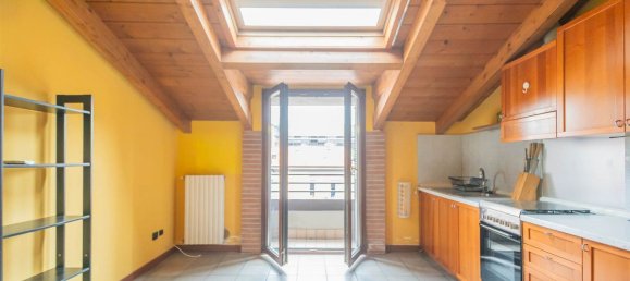 2 bedrooms Apartment in Sesto San Giovanni, Italy No. 357899 2