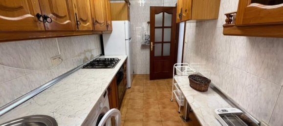 5 bedrooms Apartment in Granada, Spain No. 183090 21