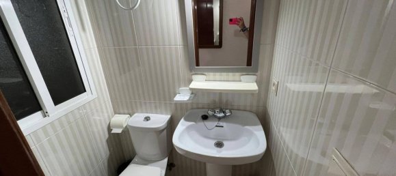 5 bedrooms Apartment in Granada, Spain No. 183090 11