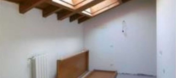 Квартира с 4 комнатами в Орнаго, Италия № 3607 13