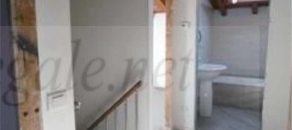 Квартира с 4 комнатами в Орнаго, Италия № 3607 11