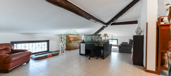 Villa de 5 habitaciónes en Stezzano, Italy No. 238003 56