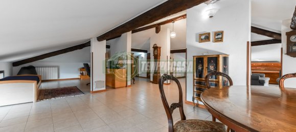 Villa de 5 habitaciónes en Stezzano, Italy No. 238003 39