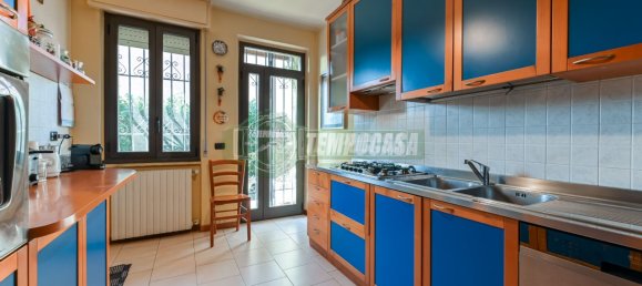 Villa de 5 habitaciónes en Stezzano, Italy No. 238003 42