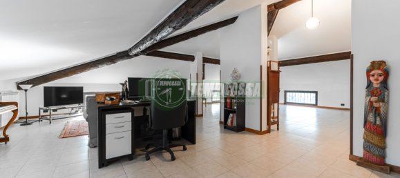 Villa de 5 habitaciónes en Stezzano, Italy No. 238003 15