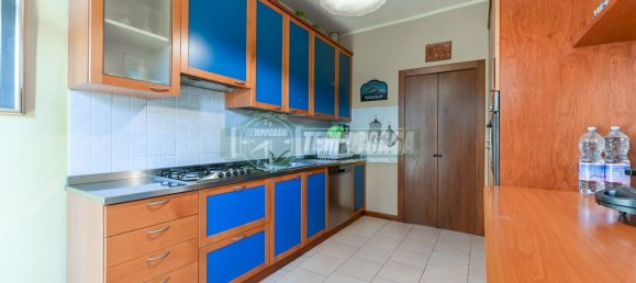 Villa de 5 habitaciónes en Stezzano, Italy No. 238003 43