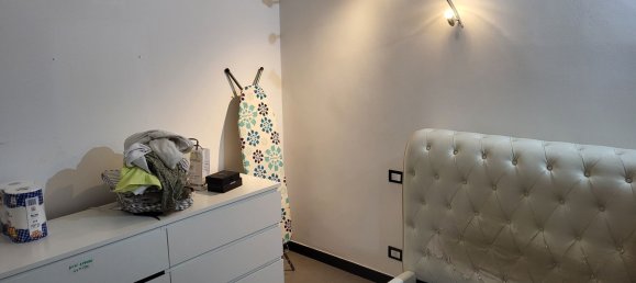 3-salle Appartement à Genoa, Italy No. 227681 4