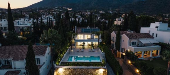 5 Schlafzimmer Villa in Marbella, Spain, Nr. 96980 8