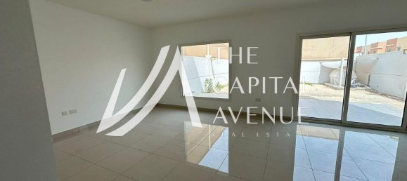 4 bedrooms Townhouse in Al Samha, UAE No. 112642 3