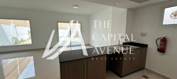 4 bedrooms Townhouse in Al Samha, UAE No. 112642 6