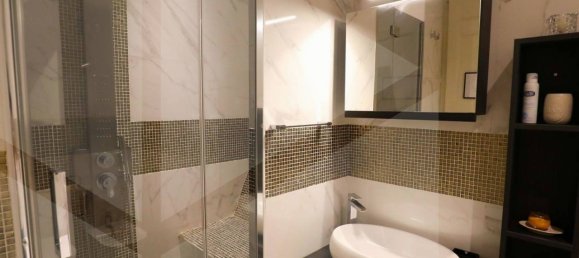 4غرفة شقة في Naples, Italy رقم 34377 2