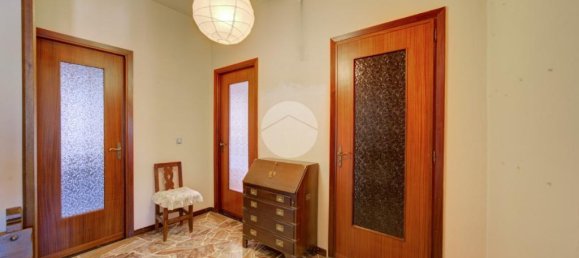 Apartamento de 3 dormitorios en Giaveno, Italy No. 377595 5