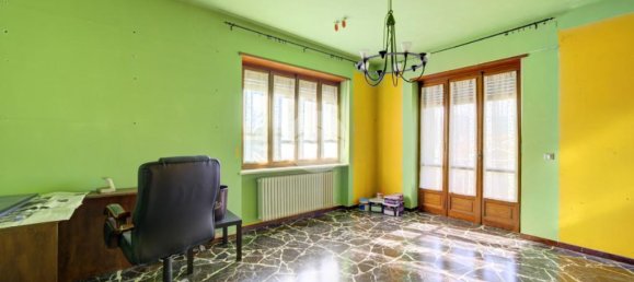 Apartamento de 3 dormitorios en Giaveno, Italy No. 377595 8
