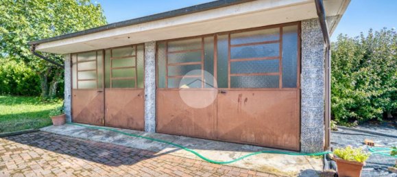 Apartamento de 3 dormitorios en Giaveno, Italy No. 377595 3