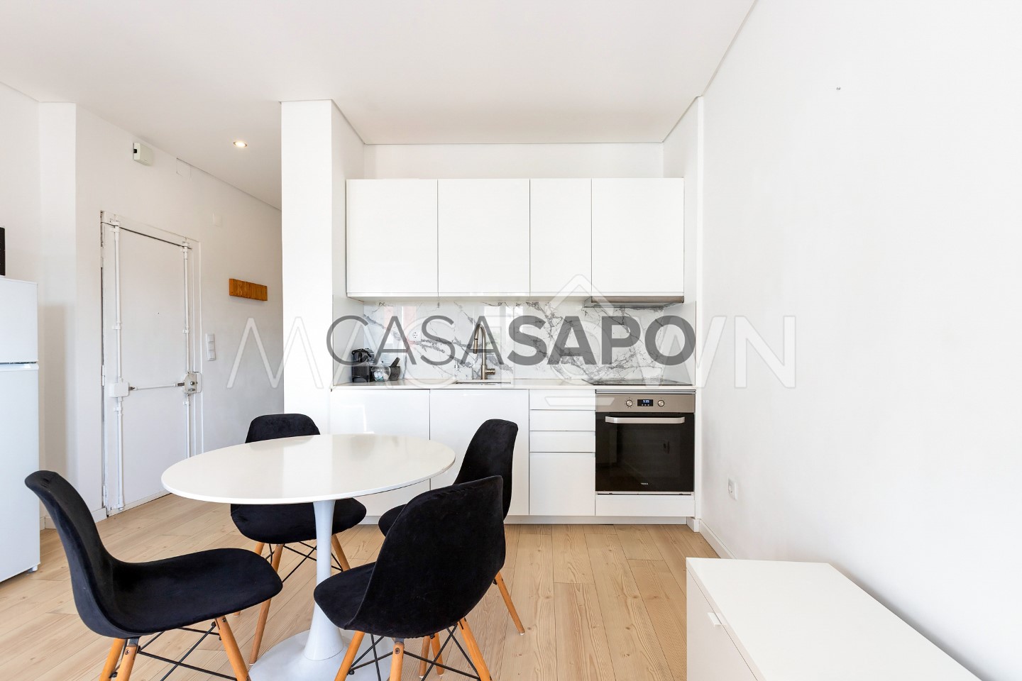 2 bedrooms Apartment in Lisbon, Portugal No. 265636