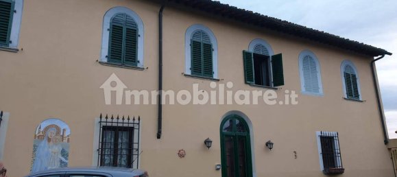 4 bedrooms Villa in Florence, Italy No. 196434 6