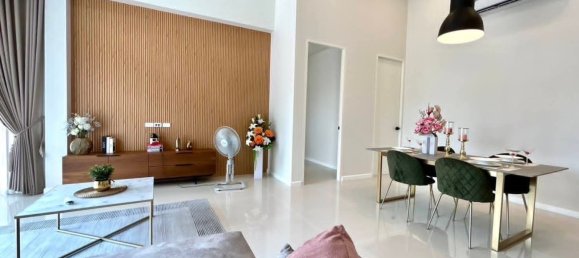 4 chambres villa à vendre à Pattaya, Chonburi, Eastern Thailand, Thailand № 69293 5