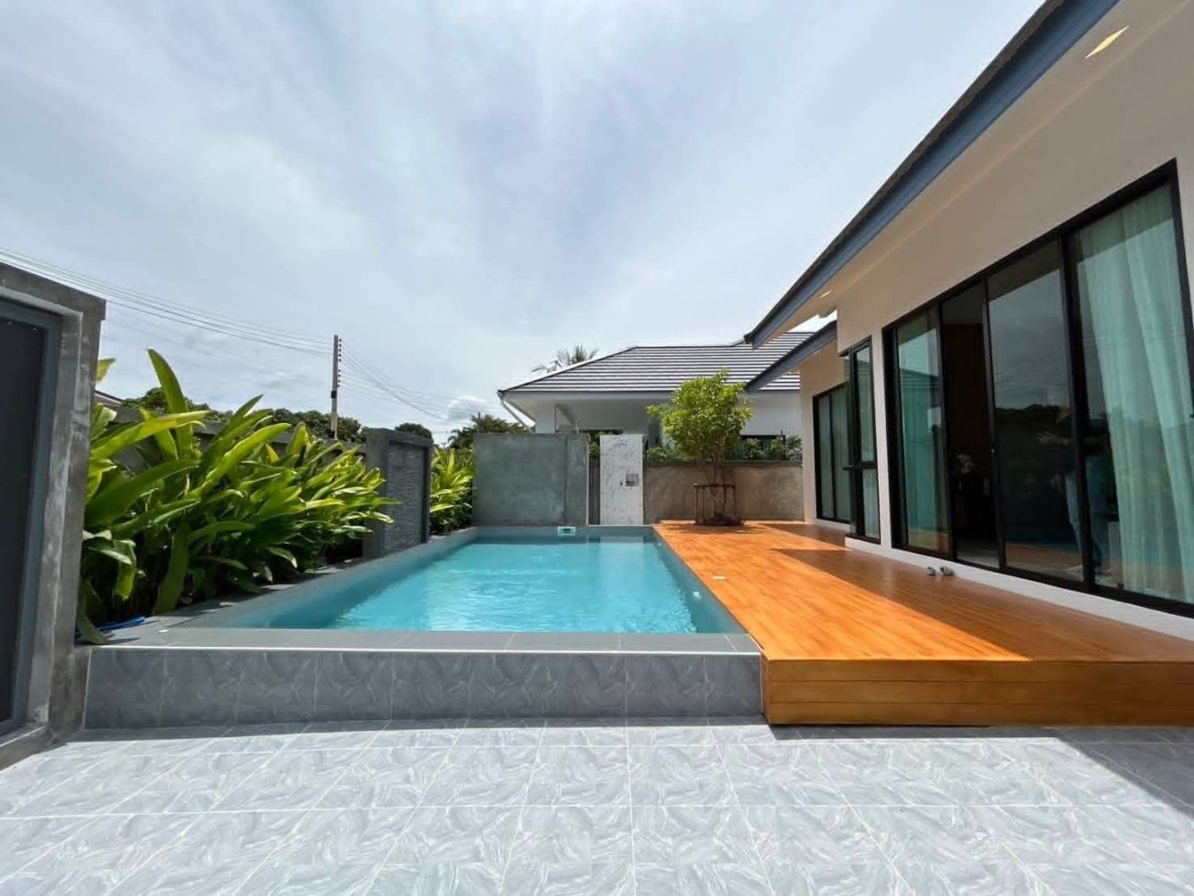 4 chambres villa à vendre à Pattaya, Chonburi, Eastern Thailand, Thailand № 69293