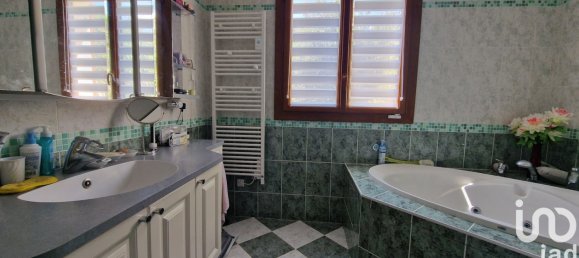 3 chambres Maison à Saint-Georges-sur-Eure, France No. 235691 18