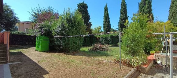 4 rooms Apartment in Castelfiorentino, Italy No. 301502 19